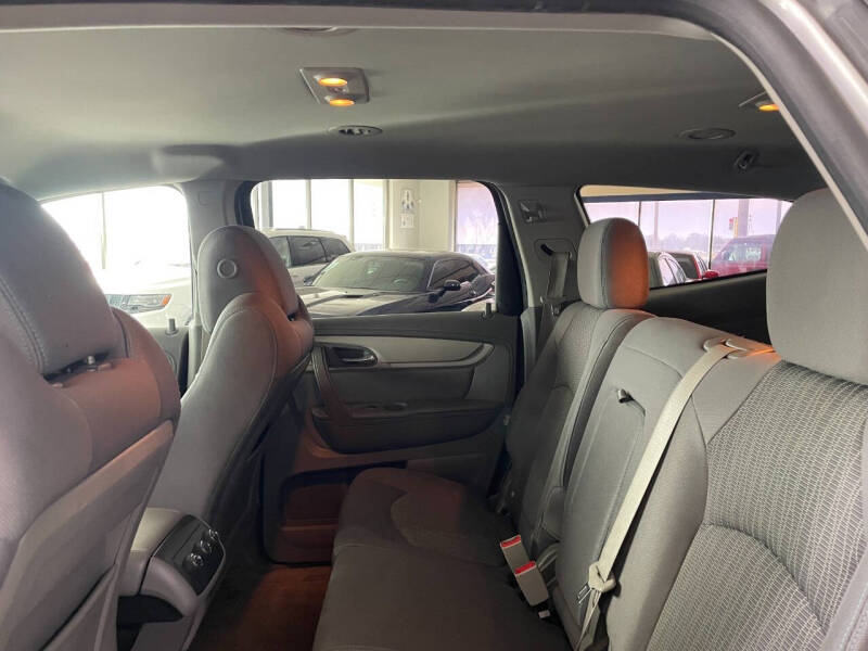 2016 Chevrolet Traverse LS