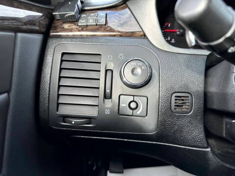 2010 Cadillac DTS Pro Coachbuilder Limo