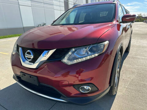 2015 Nissan Rogue for sale at ELMHURST  CAR CENTER in Elmhurst IL
