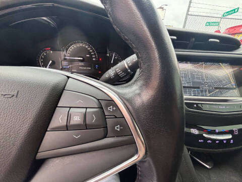 2018 Cadillac XT5 Luxury