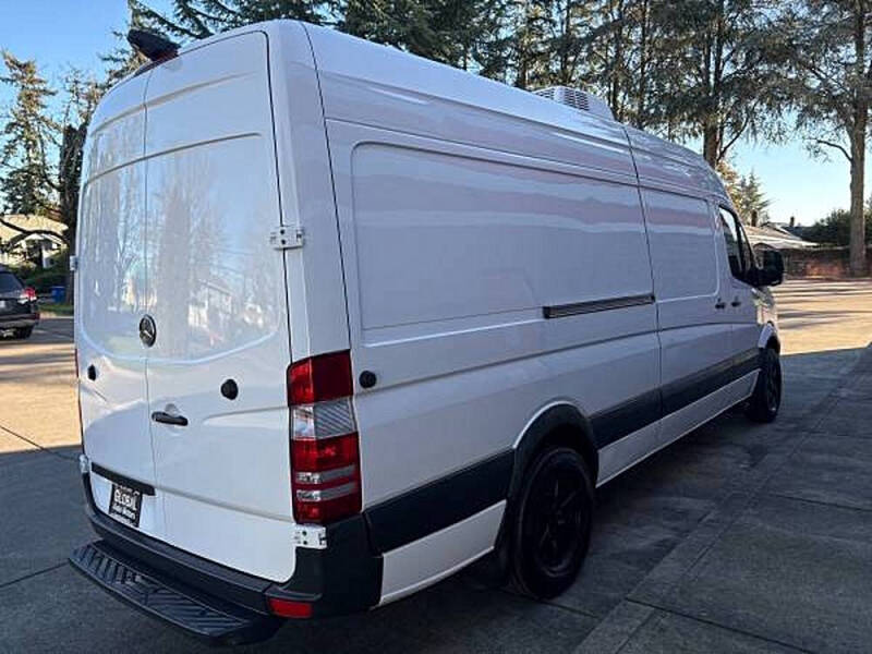 2016 Freightliner Sprinter 2500