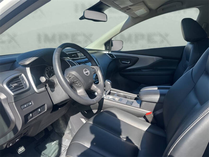 2023 Nissan Murano SV