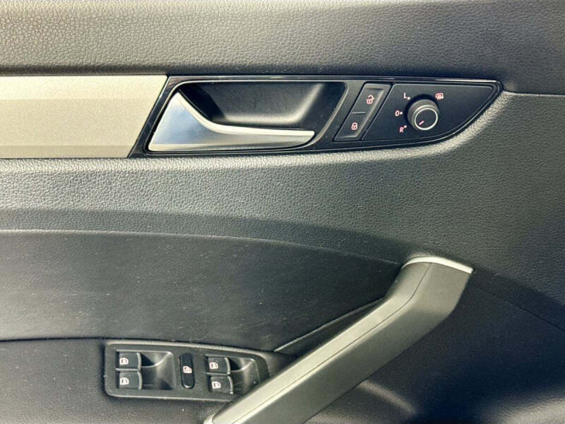 2022 Volkswagen Passat SE