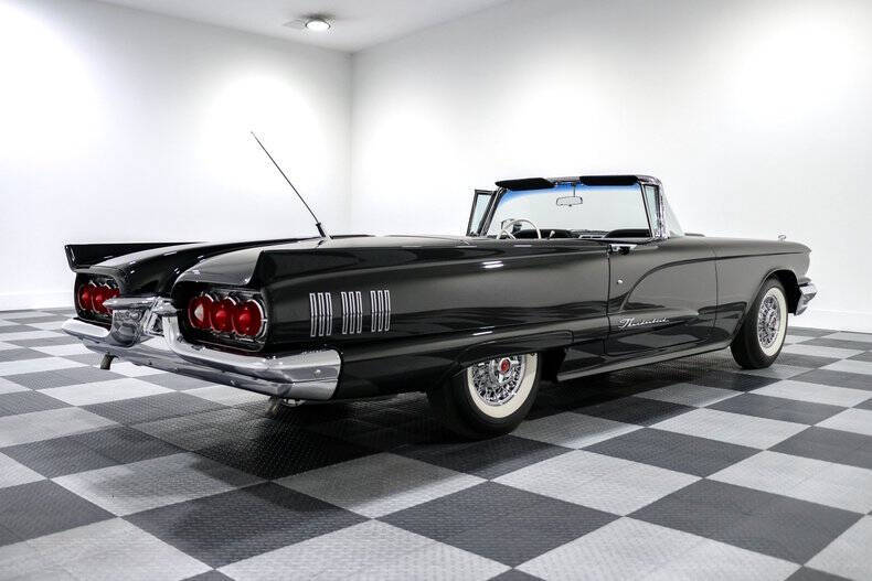 1960 Ford Thunderbird