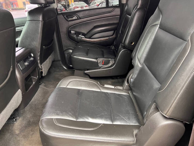 2017 Chevrolet Suburban LT