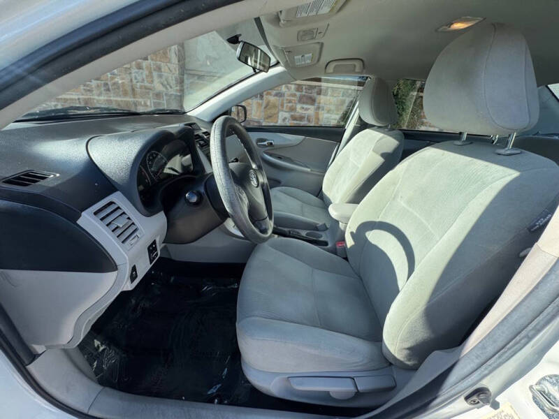 2012 Toyota Corolla LE