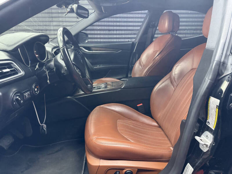 2017 Maserati Ghibli