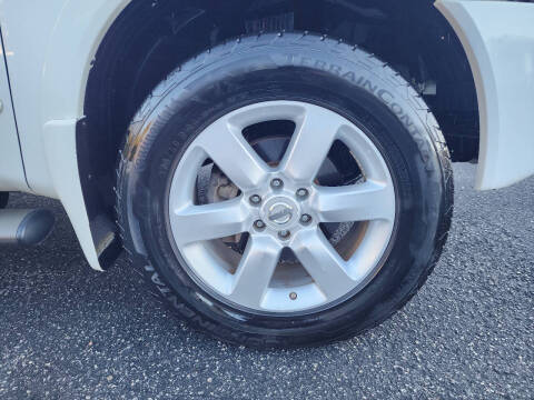 2011 Nissan Titan SL