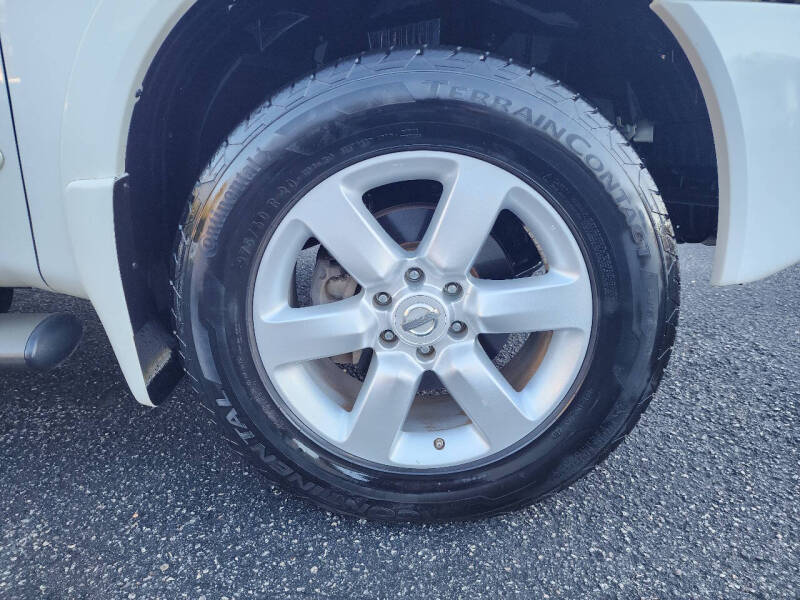 2011 Nissan Titan SL