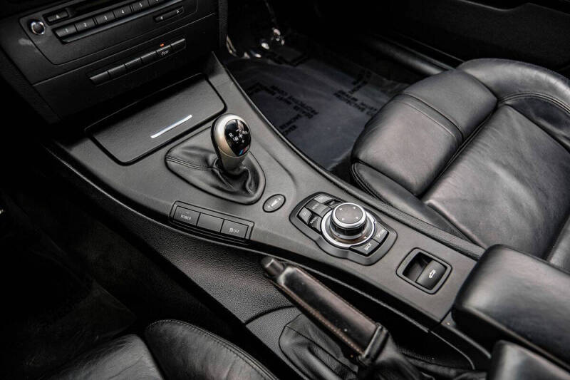2011 BMW M3