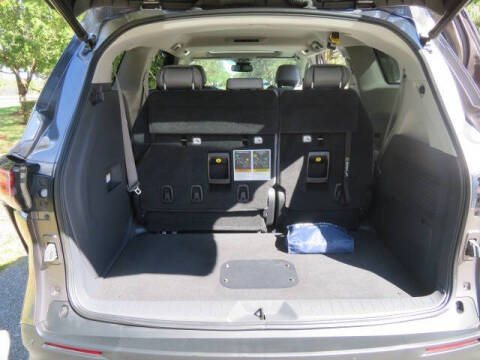 2021 Toyota Sienna XLE 8-Passenger