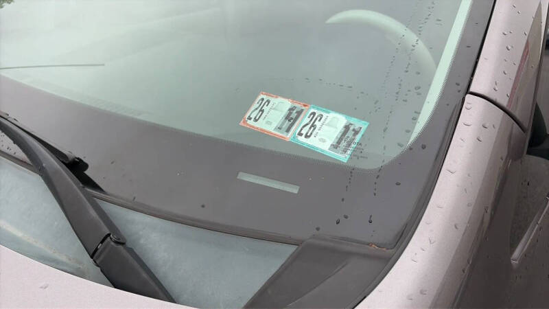 2012 Toyota Sienna SE 8-Passenger