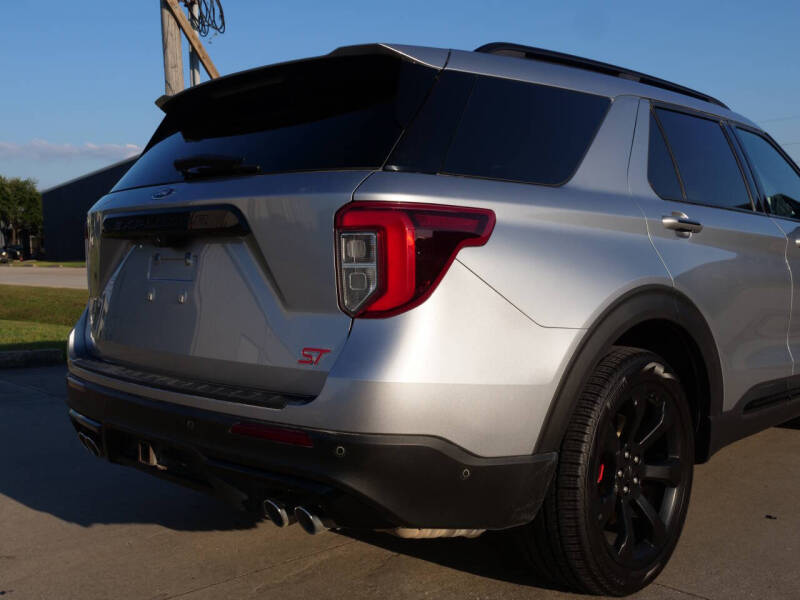 2022 Ford Explorer ST