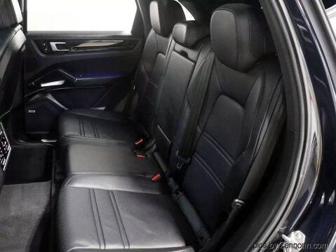 2020 Porsche Cayenne S