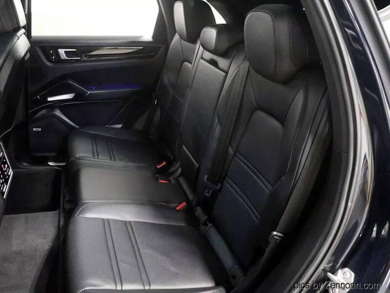 2020 Porsche Cayenne S