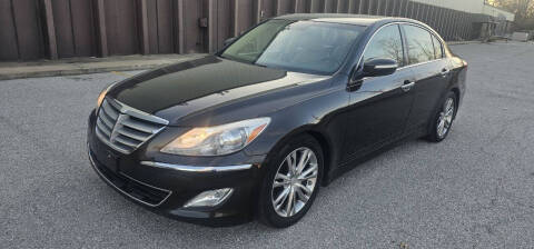 2013 Hyundai Genesis for sale at EXPRESS MOTORS in Grandview MO