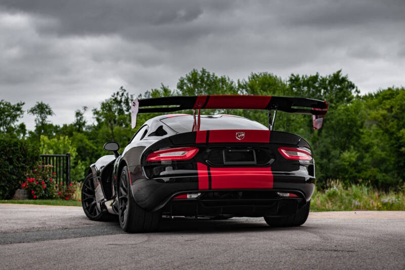 2017 Dodge Viper GTC