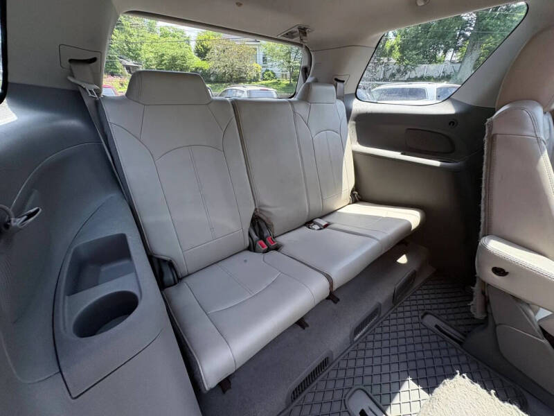 2016 GMC Acadia SLT-1