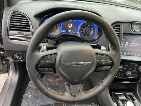 2023 Chrysler 300 S V6