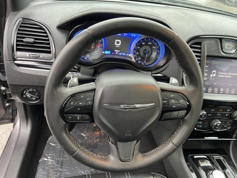 2023 Chrysler 300 S V6