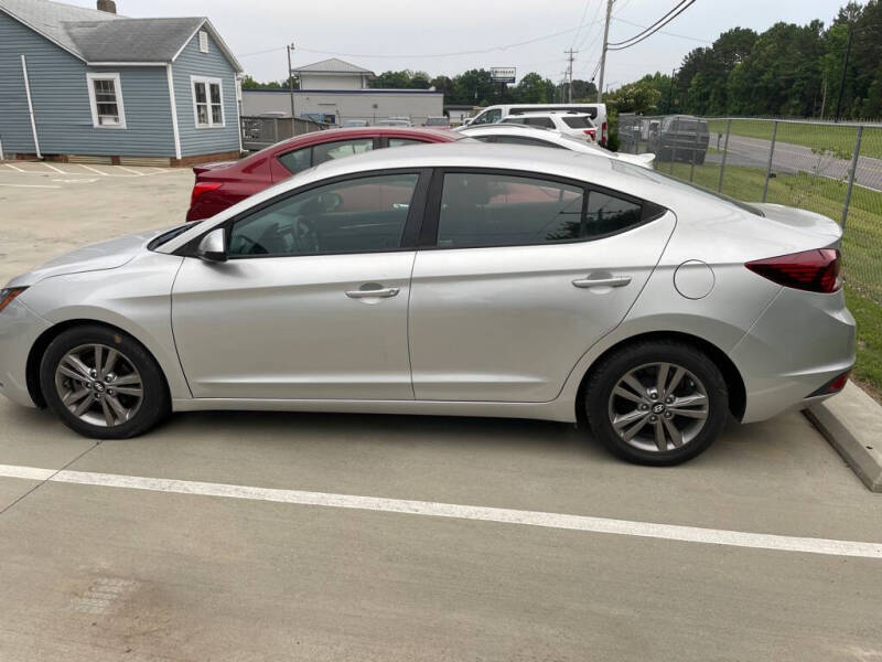 2019 Hyundai Elantra