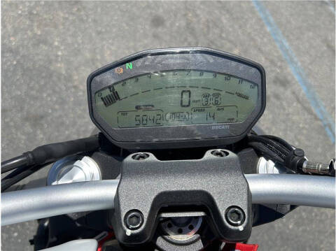 2016 Ducati Monster