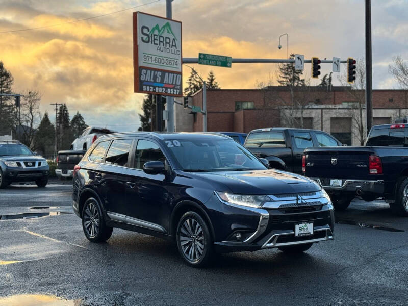 2020 Mitsubishi Outlander for sale at SIERRA AUTO LLC in Salem OR