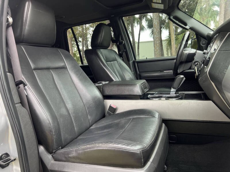 2012 Ford Expedition Limited