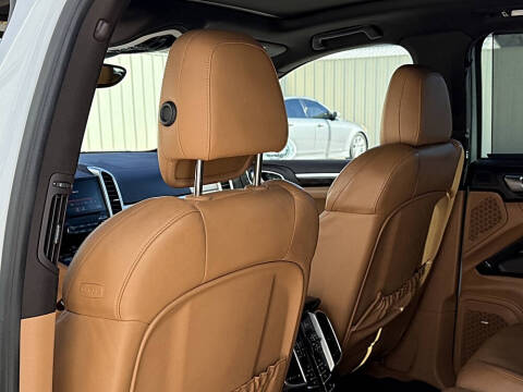 2017 Porsche Cayenne S