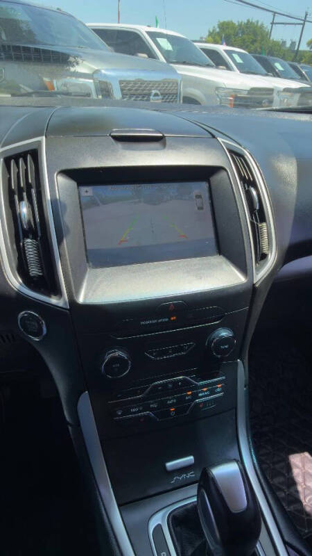 2017 Ford Edge SEL
