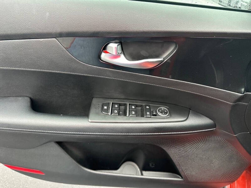 2021 Kia Forte GT Line