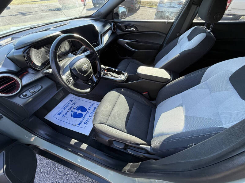 2024 Chevrolet Trax RS