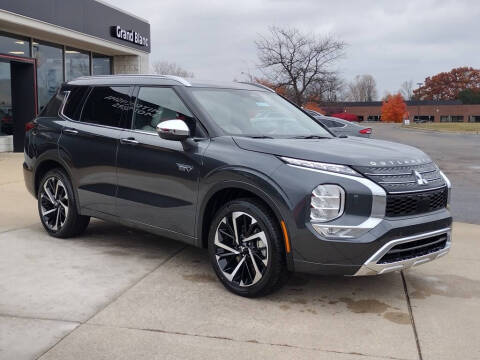 2025 Mitsubishi Outlander PHEV SEL