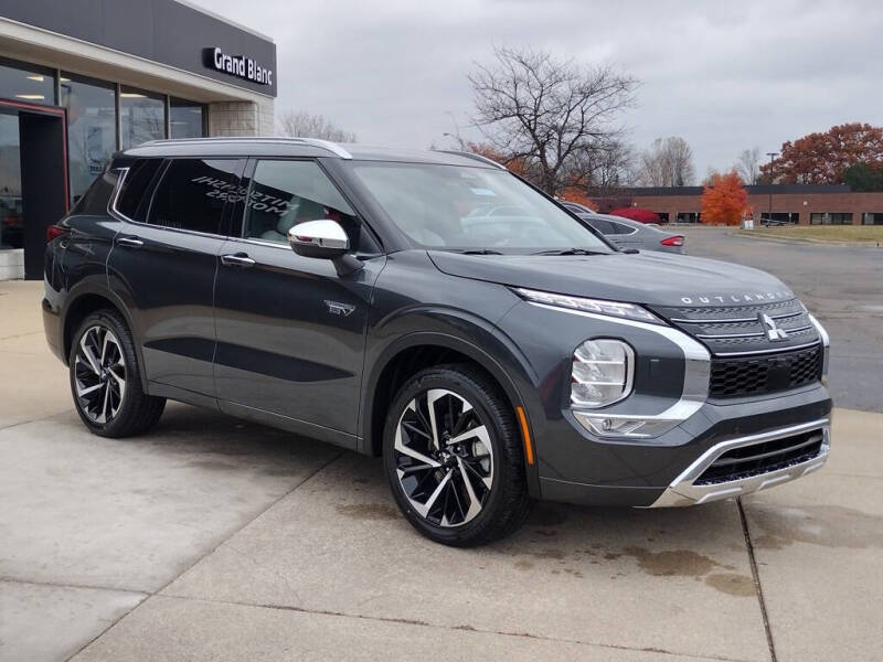 2025 Mitsubishi Outlander PHEV SEL