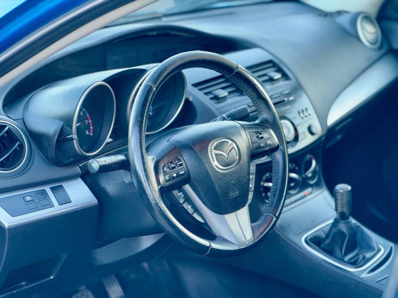 2012 Mazda MAZDA3 i Touring