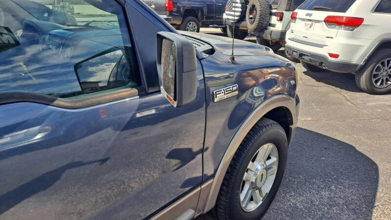 2004 Ford F-150 Lariat