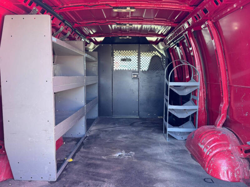 2021 Chevrolet Express 2500