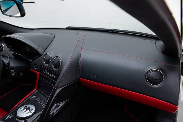 2008 Lamborghini Murcielago LP 640