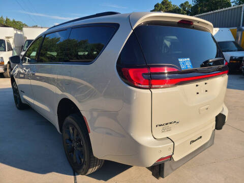 2021 Chrysler Pacifica Touring L