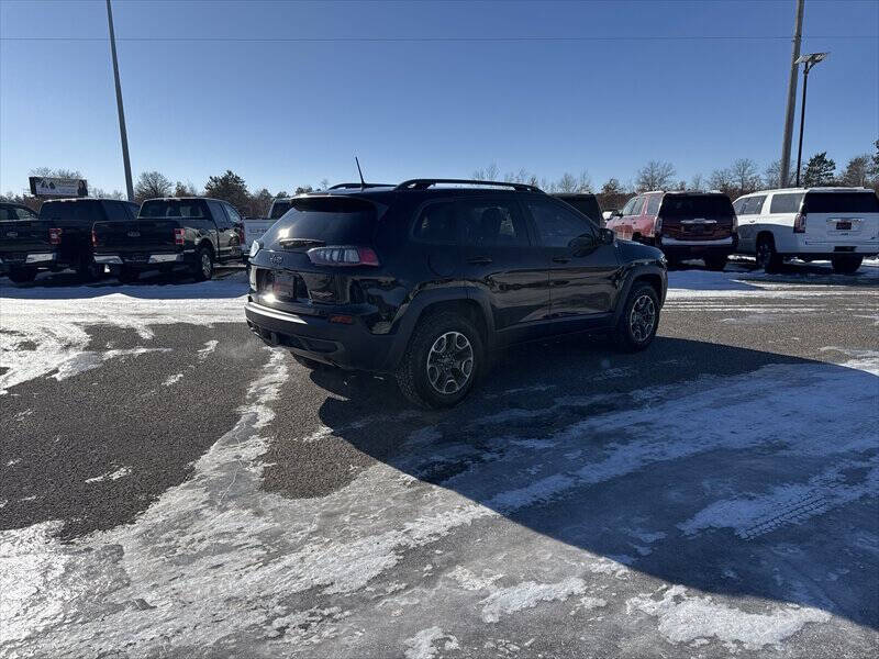 2020 Jeep Cherokee Trailhawk