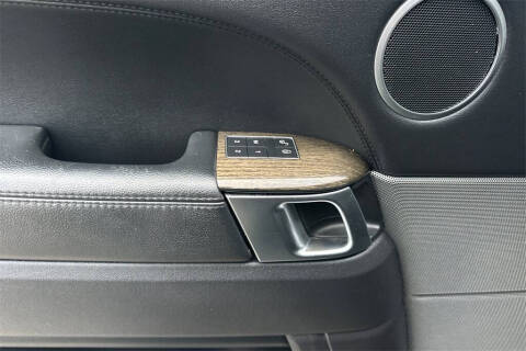 2017 Land Rover Range Rover Sport SE