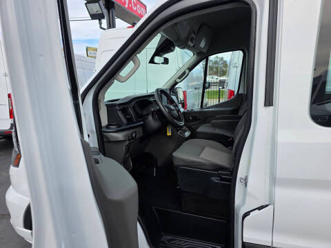 2023 Ford Transit 350 XLT