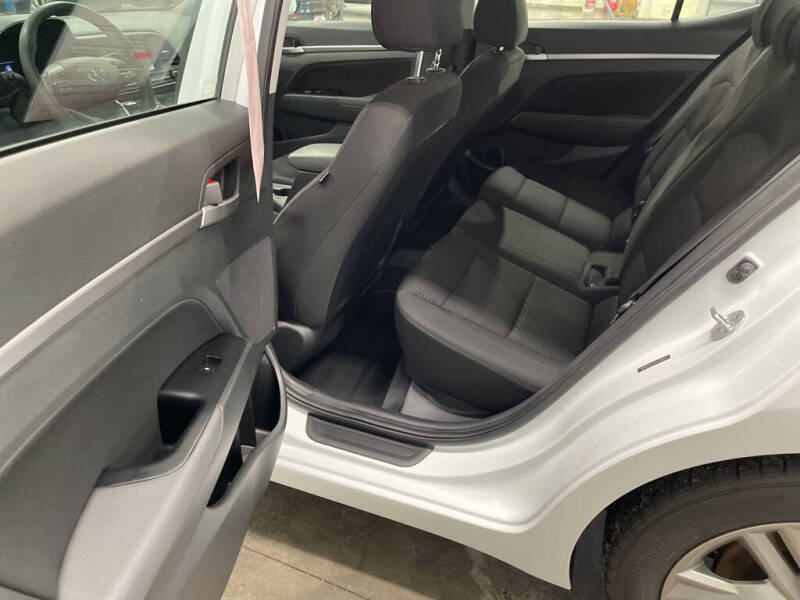 2019 Hyundai Elantra