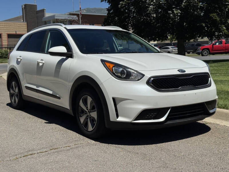 2017 Kia Niro LX