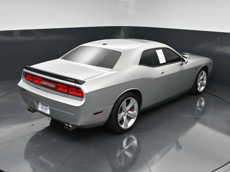 2009 Dodge Challenger SRT8