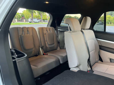 2019 Ford Explorer