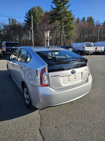 2013 Toyota Prius Two