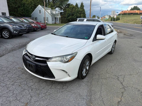 2017 Toyota Camry SE