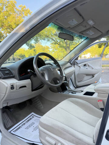 2009 Toyota Camry LE