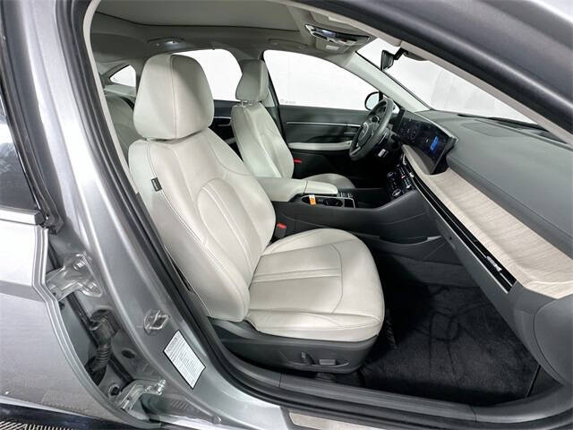 2024 Hyundai Sonata Hybrid Limited